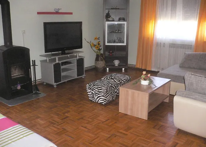 Apartment Ceki *