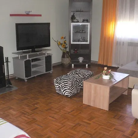 Appartement Ceki *