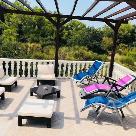 Ceki Apartament