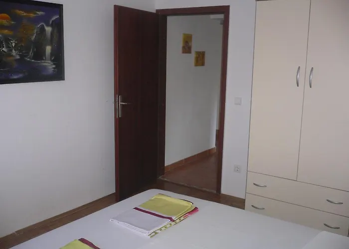 Ceki Апартаменты Задар